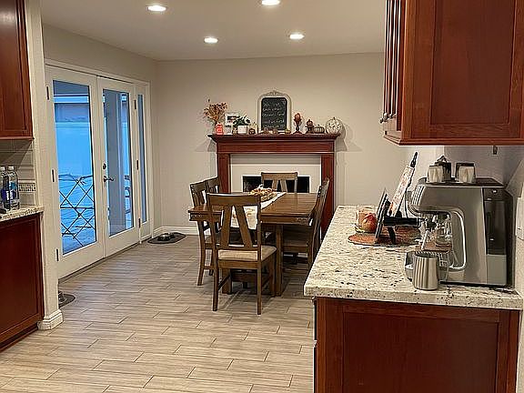 3rd image of 7678 Arroyo Vista Ave