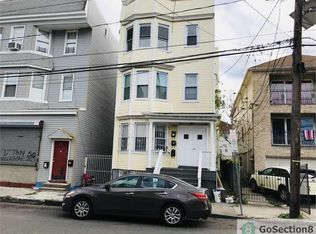 30 Wainwright St #2, Newark, NJ 07112