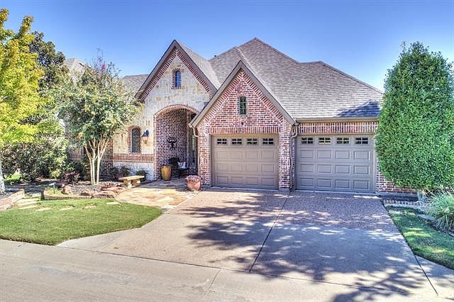1st image of 812 Barton Springs Dr