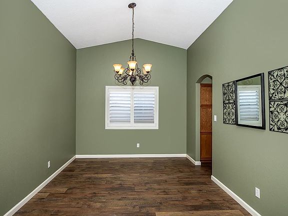 4th image of 3758 W 20th Pl
