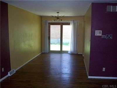 5th image of 2919 Ivanhoe Dr