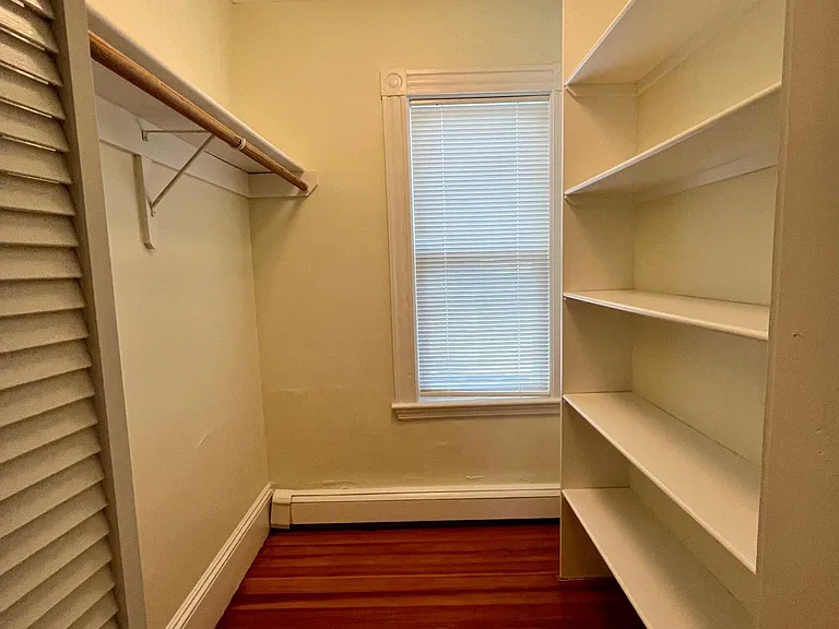 108 Chestnut St #3 — Photo 9