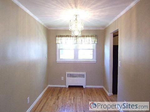 3rd image of 2668 Miller Ave