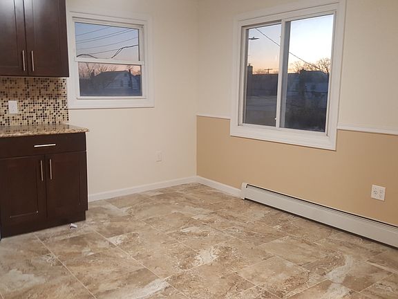 3rd image of 11929 201st Street # Fl 2nd