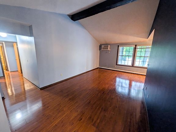 4th image of 4436 Cedar Lake Rd S APT 5