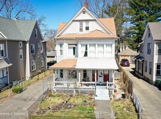 372-374 Orange St, Springfield, MA 01108