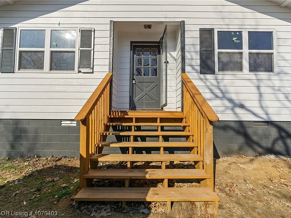 8304 Dequeen Ct, Hackett, AR 72937 Zillow