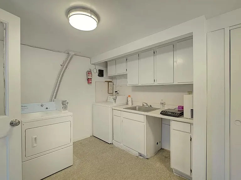 8602 Ravenna Ave NE — Photo 10