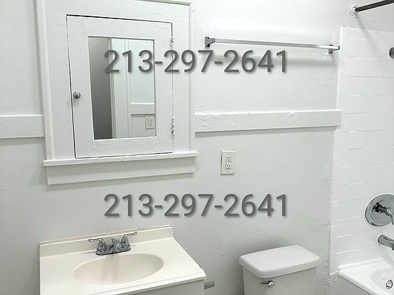 5th image of 2918 Leeward Ave APT 204