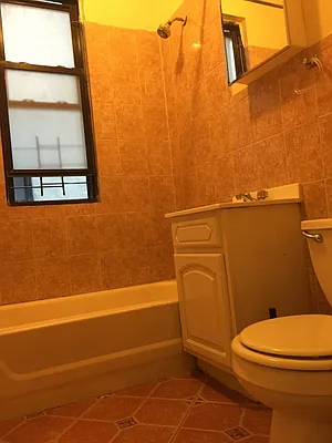 Rented by Bohemia Realty Group | media 13