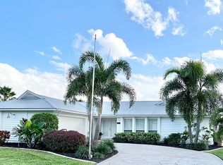 2010 SE 29th Ln, Cape Coral, FL 33904
