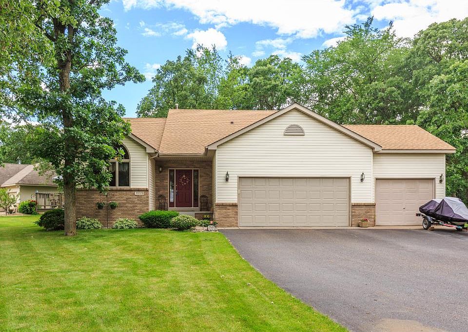 1st image of 38378 Glacier Dr