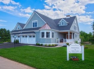 60 Main St #8, Wenham, MA 01984