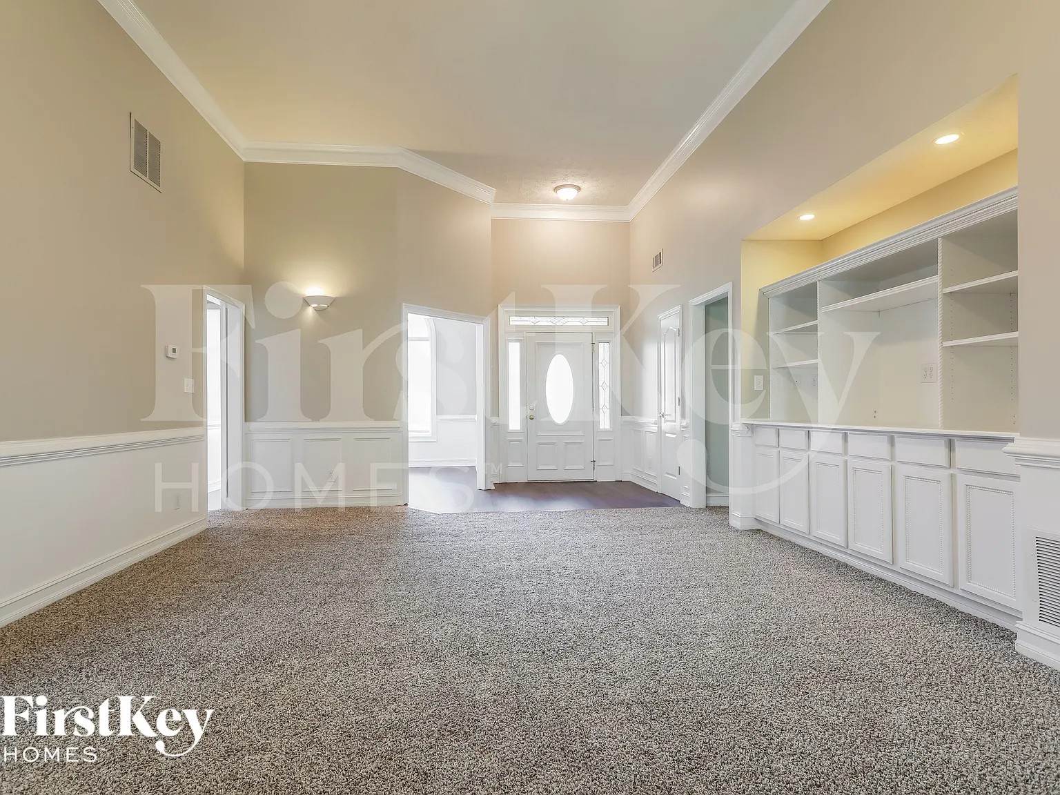 4 bed, 4.0 bath, 3805 sqft, $2,850 — Photo 3