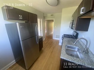 3249 N Damen Ave APT 3S, Chicago, IL 60618