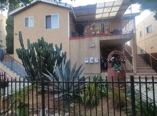 1462 Henderson Ave, Long Beach, CA 90813