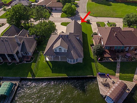 3rd image of 7167 Kingston Cove Ln