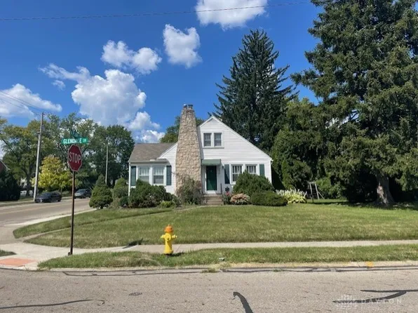 330 Glendale Dr, Springfield, OH 45504