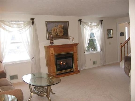 2nd image of 5927 King Hill Dr