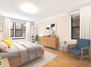69-10 Yellowstone Blvd #326, Forest Hills, NY 11375