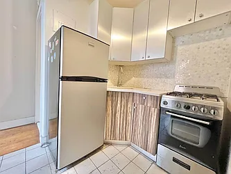 Rented by Doorway NYC, LLC