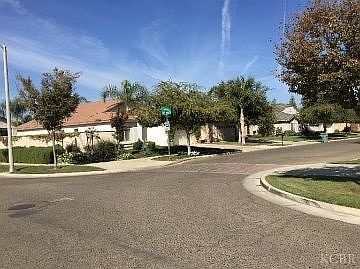 2nd image of 2853 S Terra Linda St