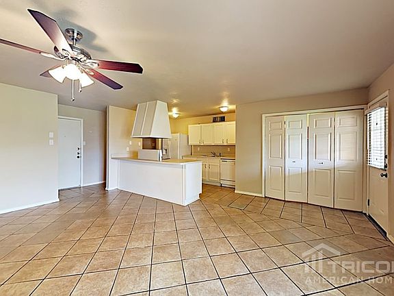 3rd image of 3833 O Hare Dr