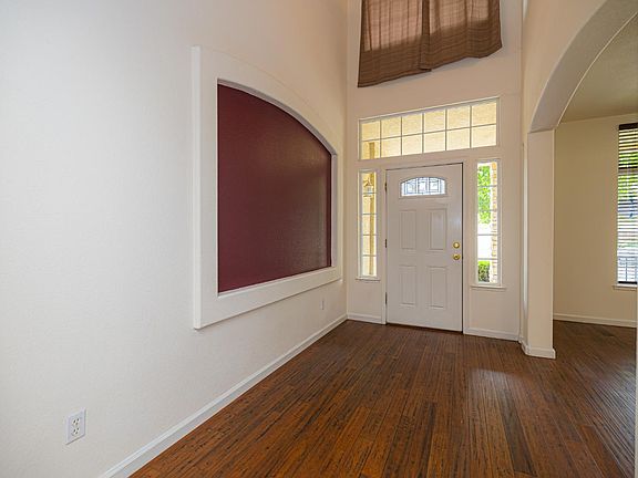 3rd image of 10254 Noyo Ln