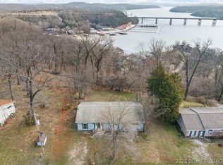 824 El Tampa Rd, Camdenton, MO 65020