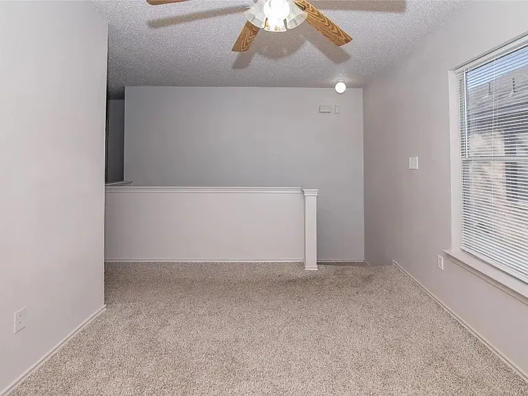 12931 Heyerdahl Dr — Photo 23