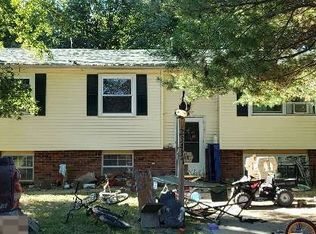 23437 Woodsview Point, Elsah, IL 62028