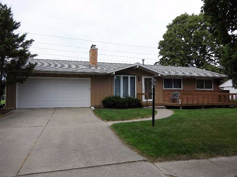 1st image of 3031 Yorkshire Dr
