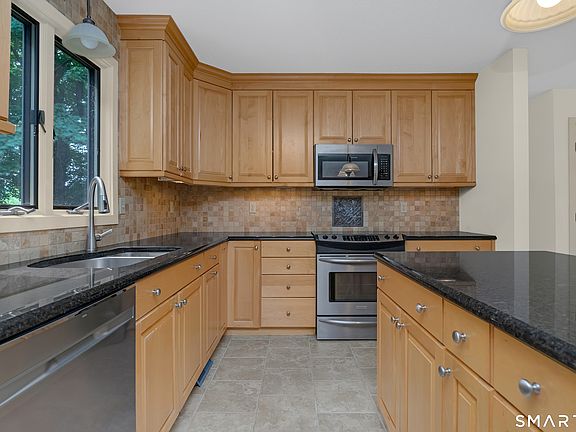 5th image of 334 Cavan Lane #334