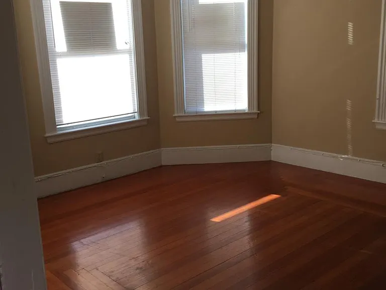 16 Paradise Rd — Photo 16