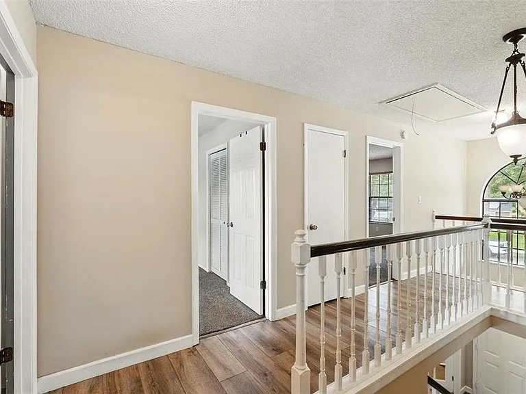 7925 Tumblestone Dr — Photo 21