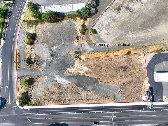 3rd image of 707 Snipes St