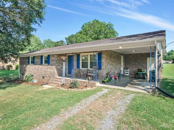 512 Goldwater St, Shelby, NC 28152