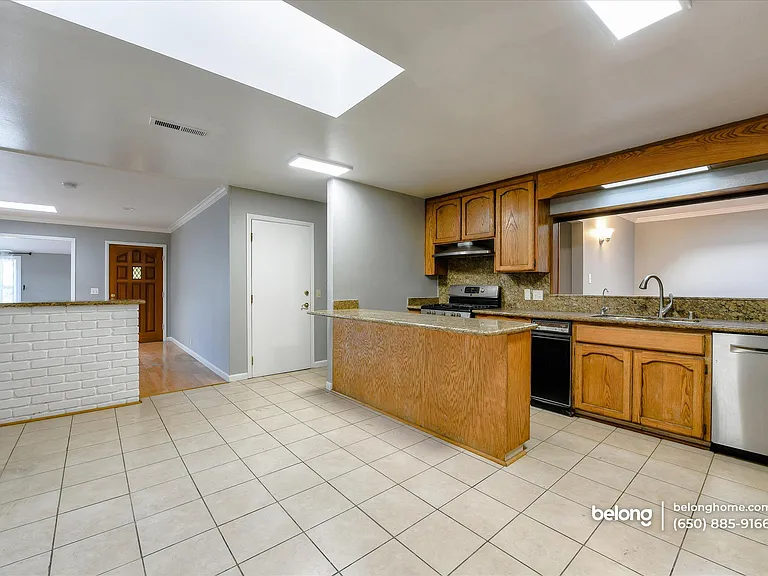 32 Iris Ln — Photo 12