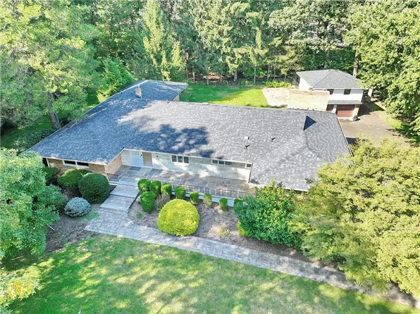 3 Alan Court, New City, NY 10956