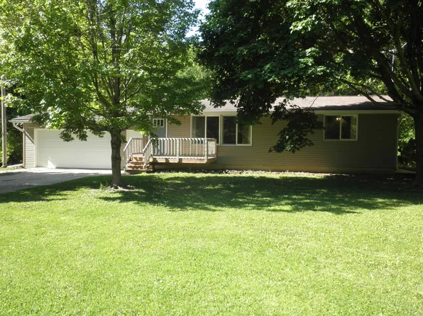 1972 Lime Kiln Rd, Osage, IA 50461