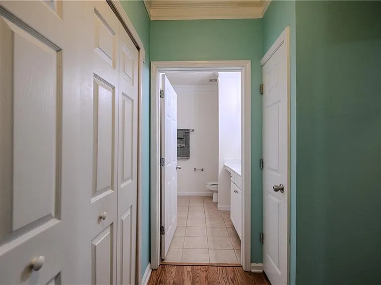 4007 Westchester Rdg NE — Photo 30