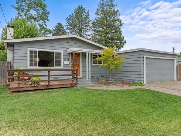 1312 S Dora Street, Ukiah, CA 95482