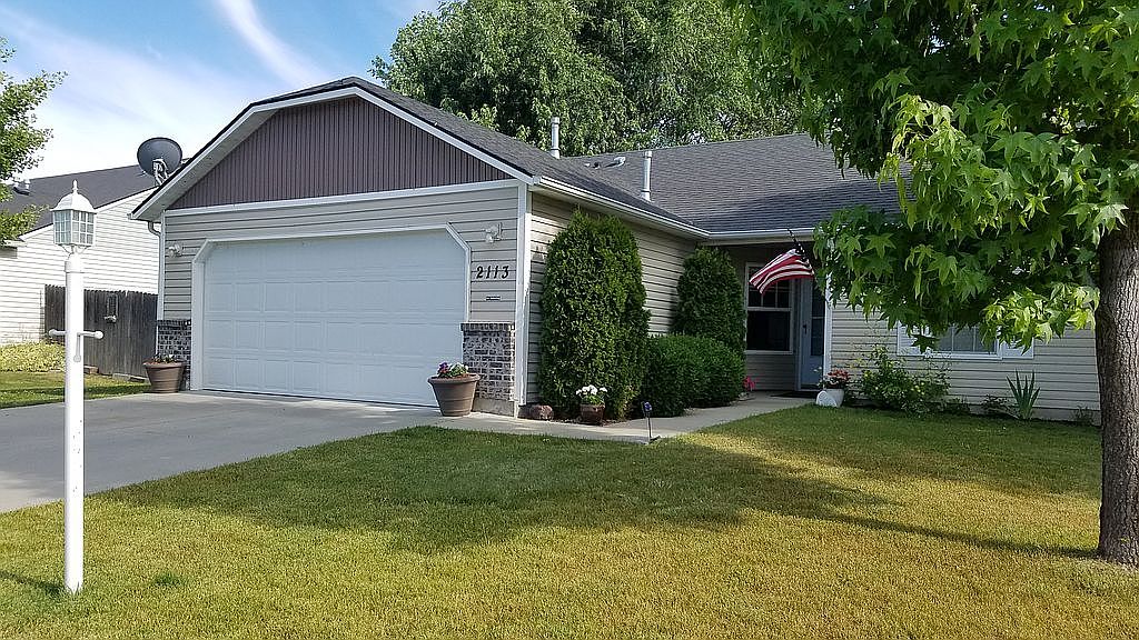 2113 Pinyon Peak Dr, Emmett, ID 83617 | Zillow