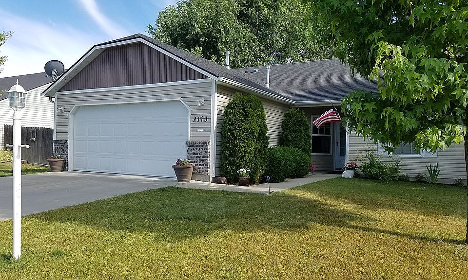 1st image of 2113 Pinyon Peak Dr