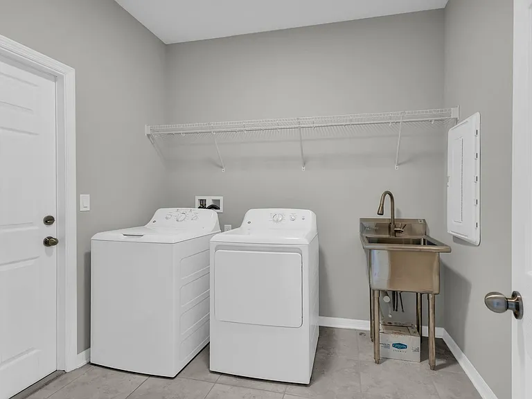 3137 Marine Grass Dr — Photo 10