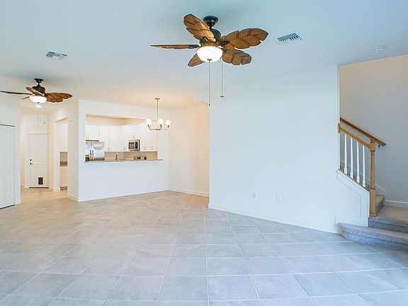 5th image of 14182 Gardeners Way