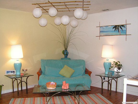 2nd image of 1716 Bellevue Way #874666