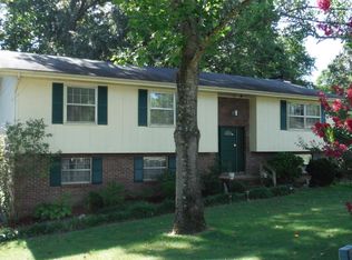 122 Rolling Ridge Dr, Chattanooga, TN 37421