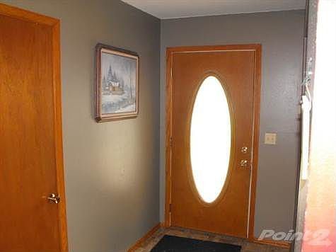 1st image of 337 N Crosby Ave