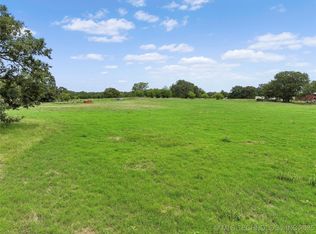 McClain Rd, Ardmore, OK 73401